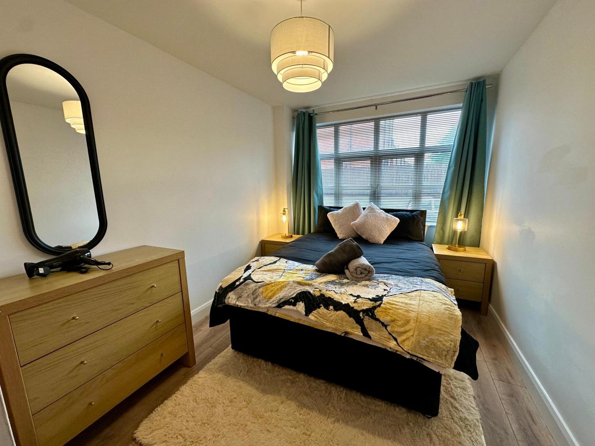 2Br City Side Apartment Belfast Eksteriør billede